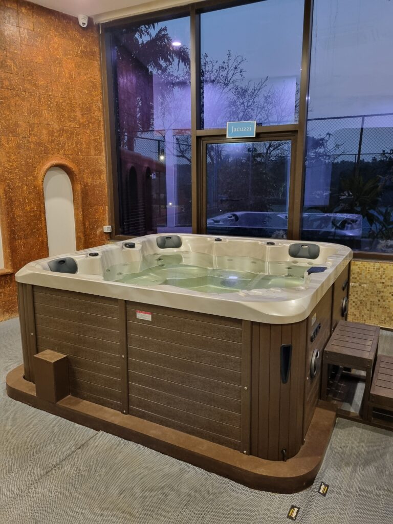 jacuzzi